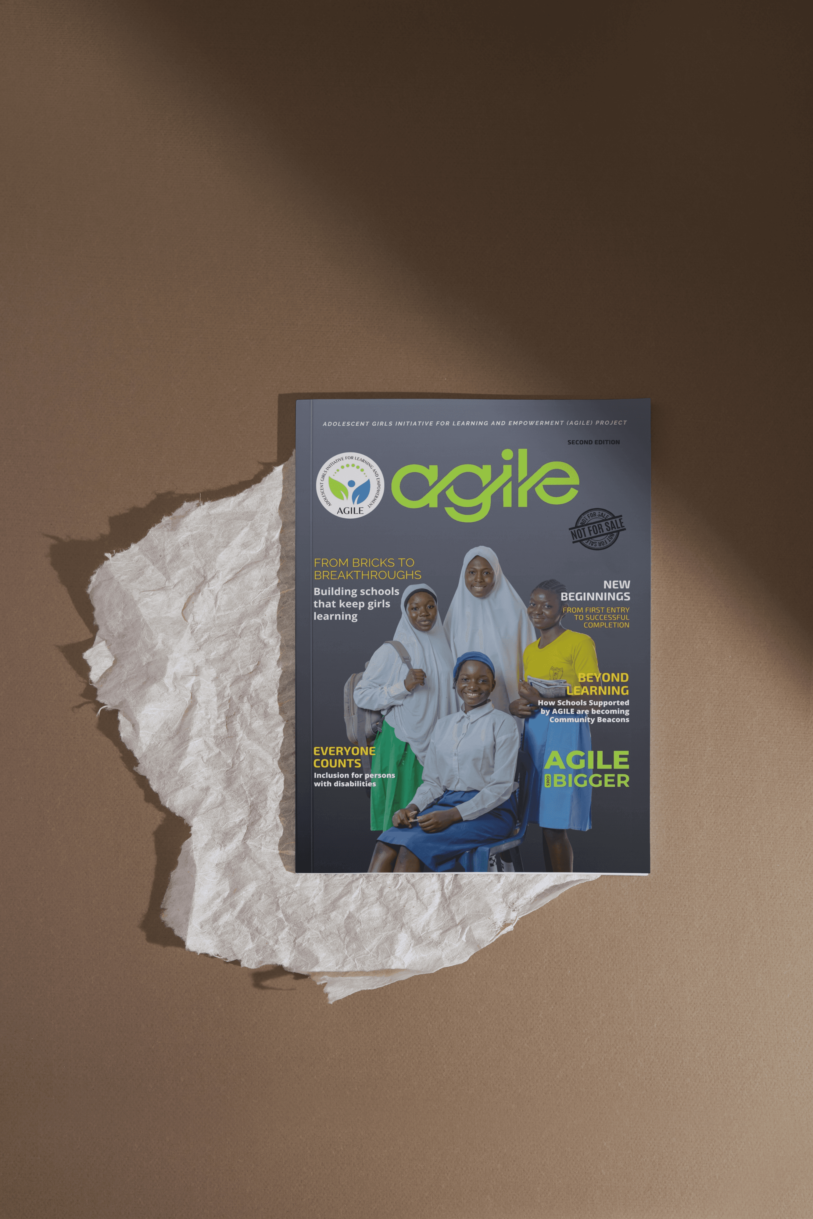 Magazines & Brochures